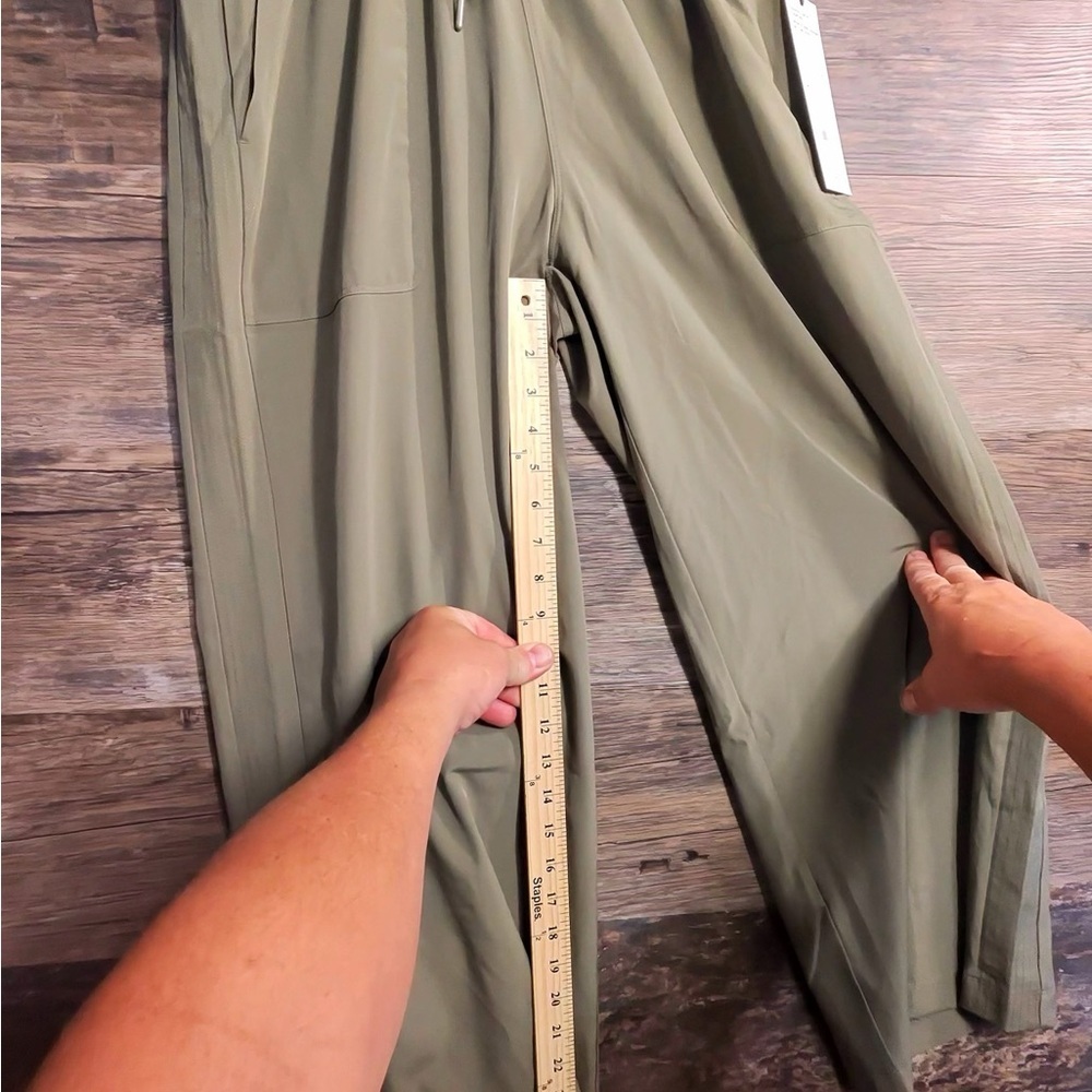 Mondetta Dusty Olive Green Side Stitch Wide Leg with Relaxed Fit - Picture 2 of 13